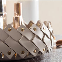 Load image into Gallery viewer, Norman Wowen Leather Basket