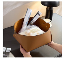 Load image into Gallery viewer, Provo Wowen Leather Basket