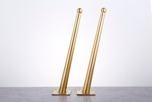 Load image into Gallery viewer, 16&#39;&#39; Brass Tapered Bench Legs - ivadecorstudio